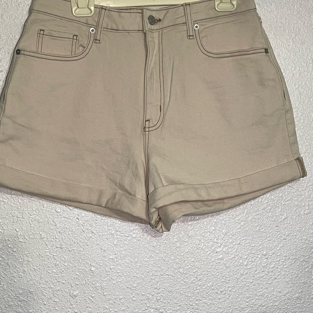Wild fable Women's high-rise cuff Tan Shorts size 12R